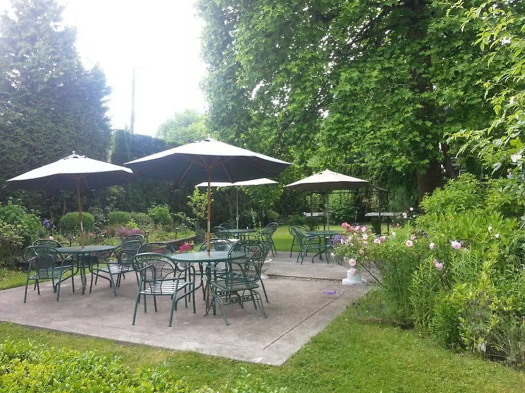 Balfour House Hotel Vancouver 3*,
