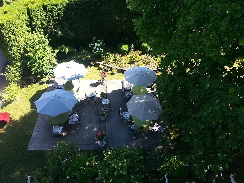 Balfour House Hotel Vancouver